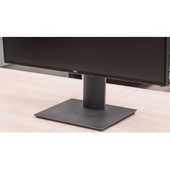 Monitor profesional DELL UltraSharp U2520D, IPS 2560 x 1440 QHD Monitor profesional DELL UltraSharp U2520D, IPS 2560 x 1440 QHD