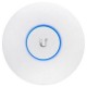 Двухдиапазонная точка доступа Wi-Fi AC Ubiquiti "UAP-nanoHD"