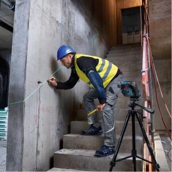 Лазерный нивелир Bosch GLL2-15G+LB10