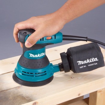 Эксцентриковая шлифмашина Makita BO5031