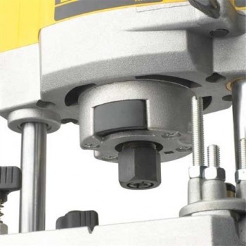 Фрезер DeWalt DW615-QS