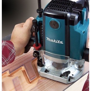 Фрезер вертикальный Makita RP1801FX