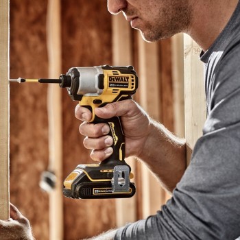 Mașina de găurit cu acumulator DeWalt DCF840D2T-QW